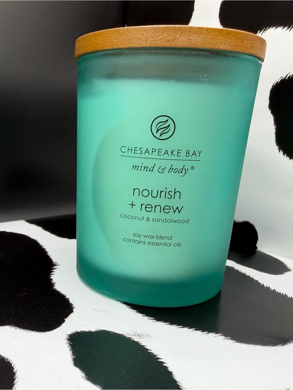 Chesapeake Bay Nourish + Renew Candle - Teal Glass with Wood Lid